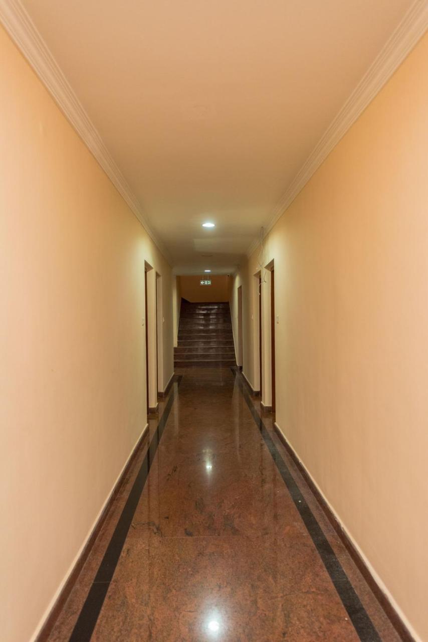 Kallada Golden Hotel Thrissur Exterior foto